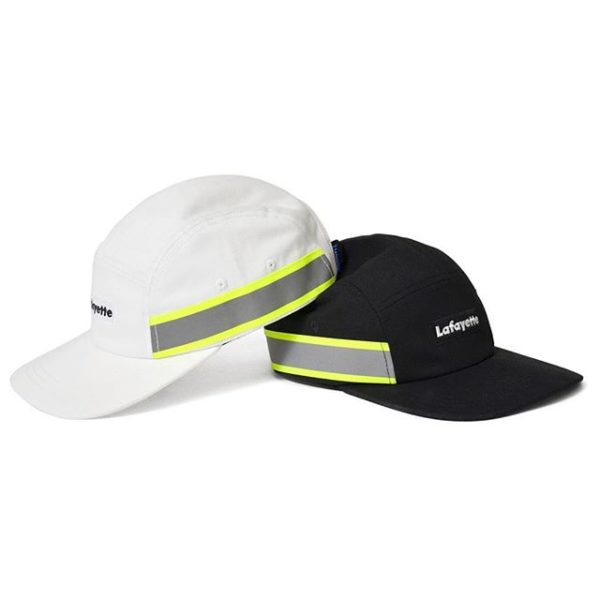 4/13(sat)発売! HIGH-VIS Lafayette SMALL LOGO JET CAP ・ PRICE : 6,000yen＋tax COL : WHITE, BLACK ・ フロントに刺繍でボックスロゴ、サイドにリフレクターテープを配した5パネル仕様のスモールロゴジェットキャップ。 程よい厚みのコットン地でやや浅めに設計された被りが特徴的。 サイズ調整可能なアジャスターも付属するため、老若男女問わず着用が可能。 ・