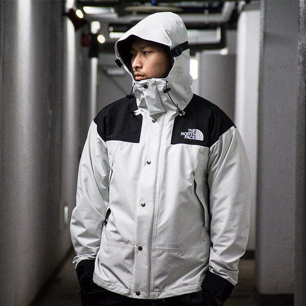 THE NORTH FACE 1990 Mountain Jacket GTX ￥64,800- . 防水通気性の 