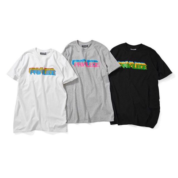 Privilege 2019 SPRING/SUMMER COLLECTION New Delivery 2019/5/25(sat) . PV19SS18 FADE LOGO TEE PRICE : 5,000yen+tax ・ カラー展開：WHITE(ホワイト),BLACK(ブラック),HEATHER GRAY(ヘザーグレー) . フェード状に施されたカラフルなコアロゴが目を引くロゴTEE。 ブランドロゴの持つ洗練されたアーバンな雰囲気を残しながらも、統一感を持たせた独特な配色で表現。 フェード状の配置が斬新で、通常のロゴより一際存在感を放つ仕様へアップデートしている。 PRIVILEGEが新たに見せる一面を持った仕上がりに。 . PRIVILEGE TAKASAKI 〒370-0832 群馬県高崎市砂賀町97 五十嵐ビル 2F tel: 027-325-3315