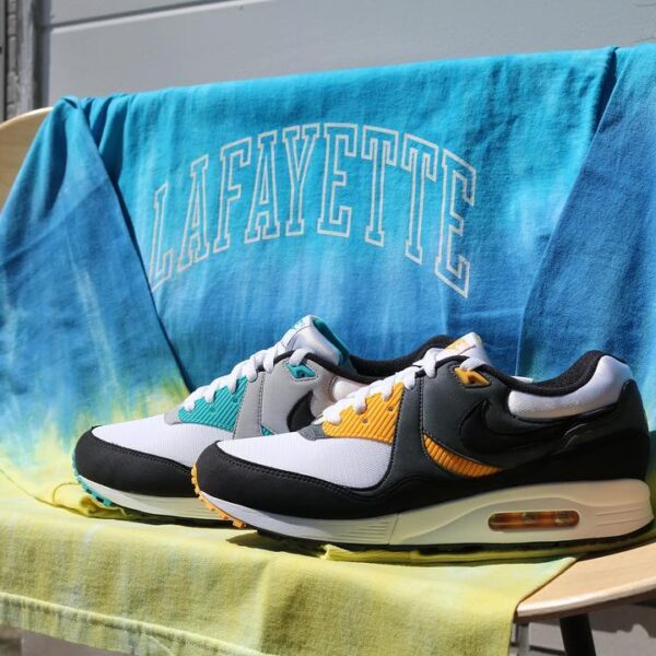 . LAFAYETTE ARCH LOGO TIE DYED L/S TEE ¥8,000+tax . NIKE AIR MAX LIGHT ¥12,000+tax .