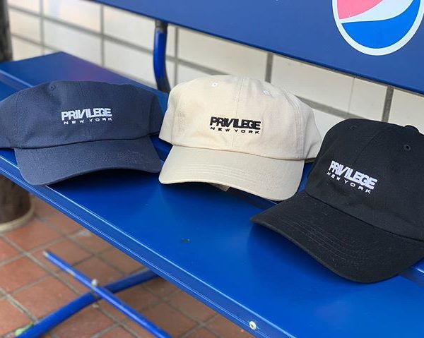 カラー欠けしていたCAPがRESTOCK︎ PRIVILEGEのスモールコアロゴ人気です◎ . PRIVILEGE NEW YORK CORE LOGO DAD CAP ¥5,000+tax .