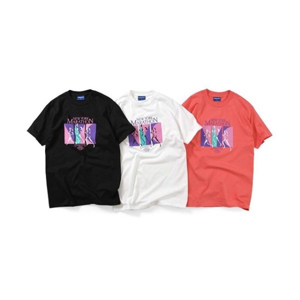 Lafayette SPRING / SUMMER 2020 COLLECTION 2020.5.16(sat) 9th DELIVERY . LS200134 ROAD RUNNER CLUB TEE PRICE:5,500yen+tax COLOR : WHITE(ホワイト),BLACK(ブラック),PINK(ピンク) . 1970年から開催されている世界的に有名なマラソン大会、ニューヨークシティマラソ ンをイメージしたレトロなデザインのプリントTシャツ。 古着市場でも稀に出品されるヴィンテージのNYCマラソンTシャツのようなレトロなグ ラフィックとカラーリングが魅力。 . . PRIVILEGE NIIGATA 〒950-0903 新潟県新潟市中央区春日町2-26 TEL : 025-247-8981