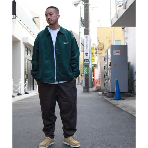 〜STYLE SAMPLE〜 Model:  (173cm) [Tops]  CORDUROY COACH JACKET (XLサイズ着用) [Pants]  RELAXED FIT CHEF PANTS (Lサイズ着用) [Shoes]  WALLABEE GTX MAPLE SUEDE (UK8着用)